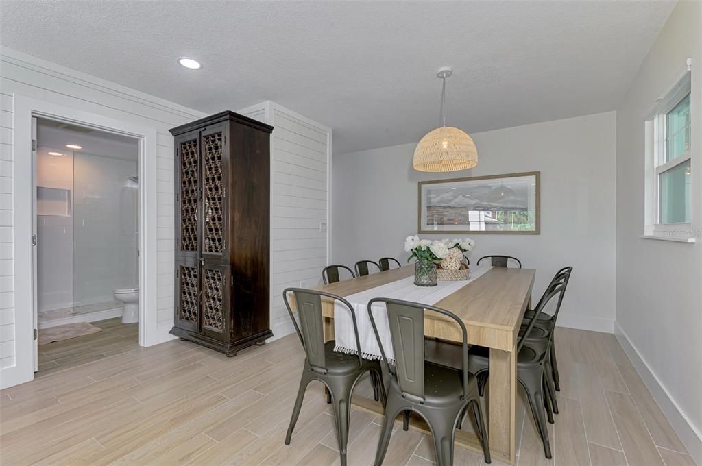 В аренду: $8,400 (4 спален, 4 ванн, 2134 Квадратных фут)