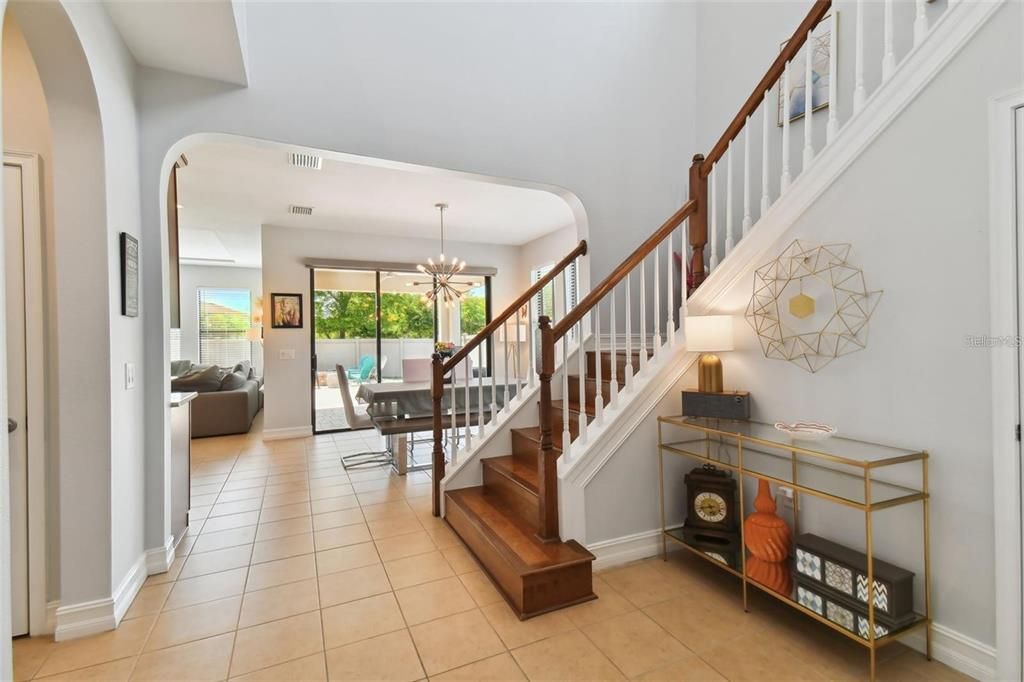 Activo con contrato: $500,000 (4 camas, 3 baños, 2379 Pies cuadrados)