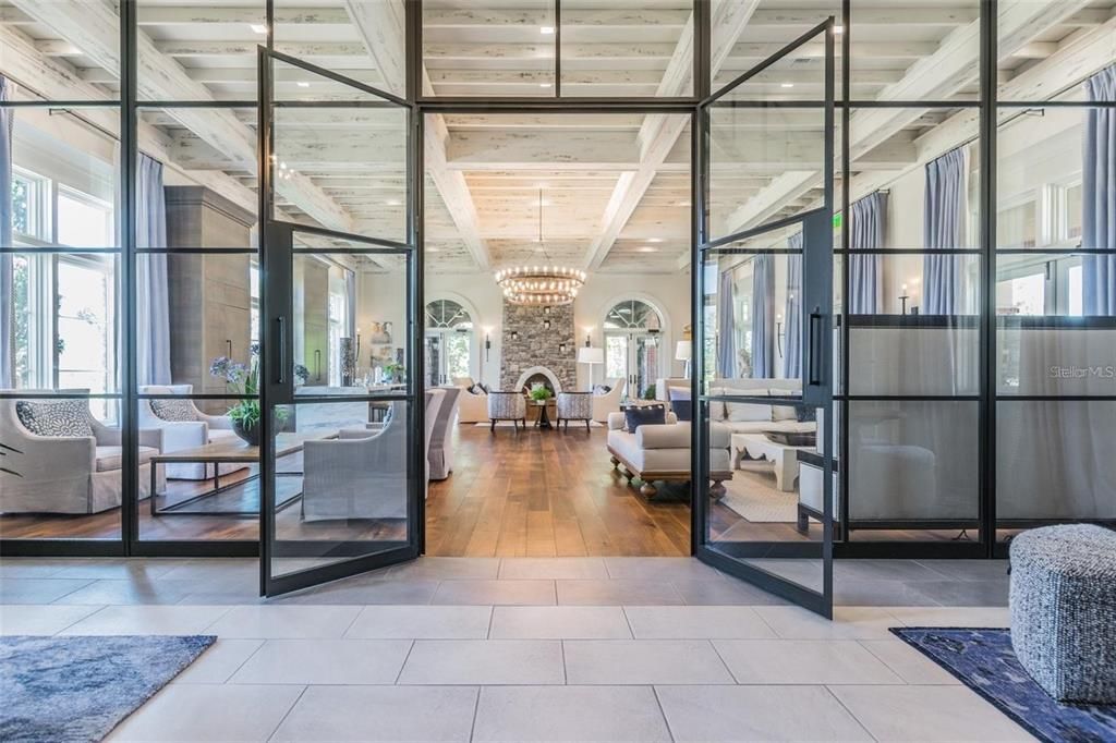 Activo con contrato: $500,000 (4 camas, 3 baños, 2379 Pies cuadrados)