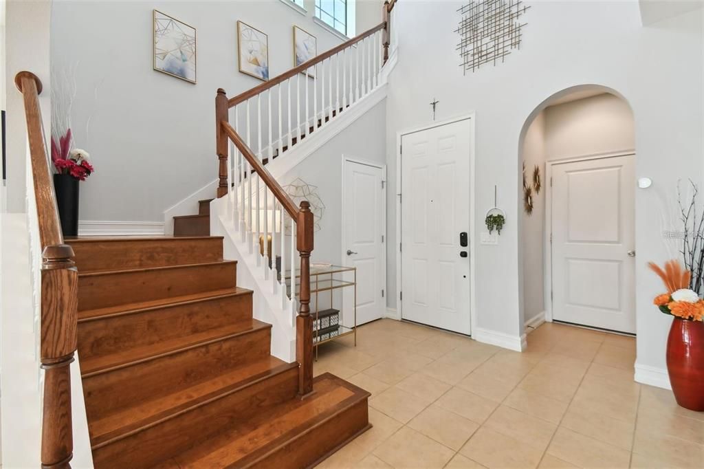 Activo con contrato: $500,000 (4 camas, 3 baños, 2379 Pies cuadrados)