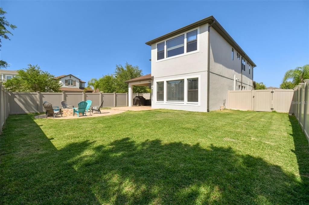 Activo con contrato: $500,000 (4 camas, 3 baños, 2379 Pies cuadrados)