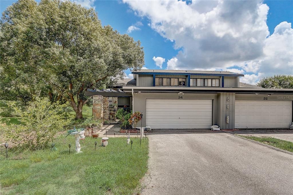 На продажу: $249,000 (2 спален, 2 ванн, 2131 Квадратных фут)