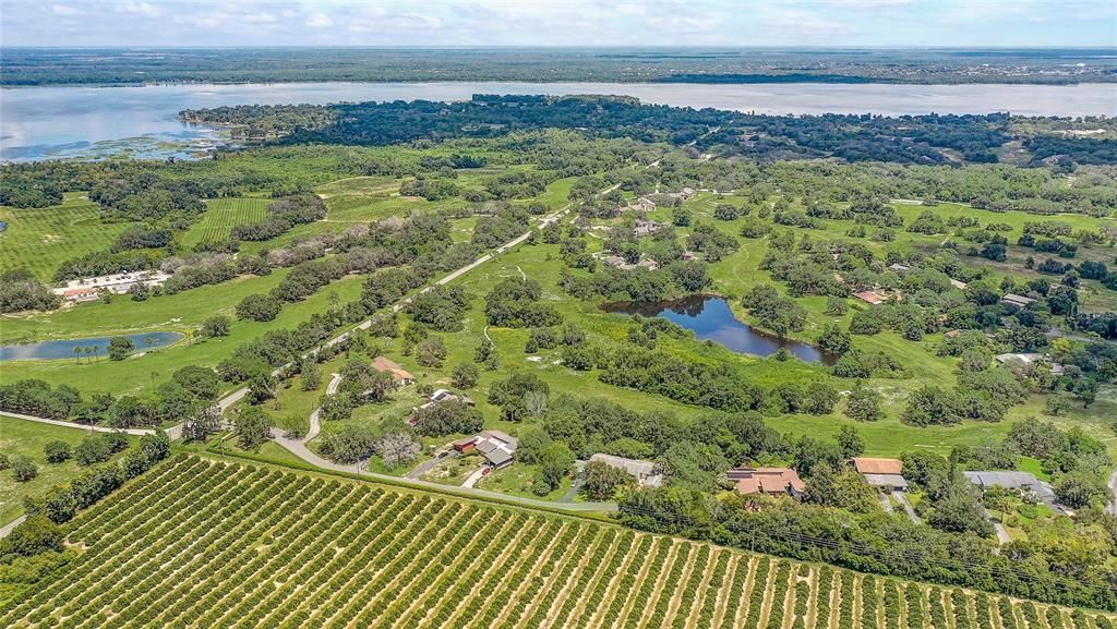 На продажу: $249,000 (2 спален, 2 ванн, 2131 Квадратных фут)