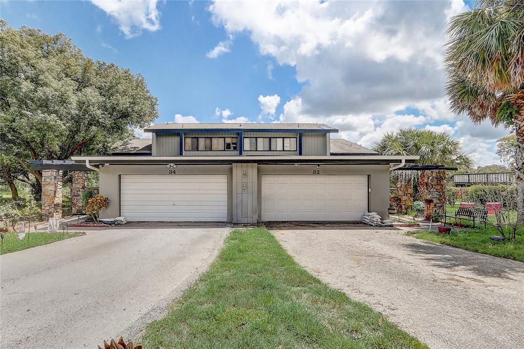 На продажу: $249,000 (2 спален, 2 ванн, 2131 Квадратных фут)