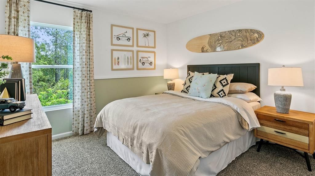 Activo con contrato: $354,990 (4 camas, 2 baños, 2113 Pies cuadrados)