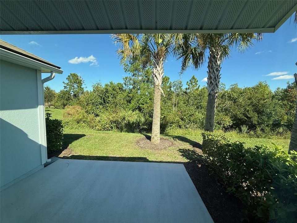 Activo con contrato: $354,990 (4 camas, 2 baños, 2113 Pies cuadrados)