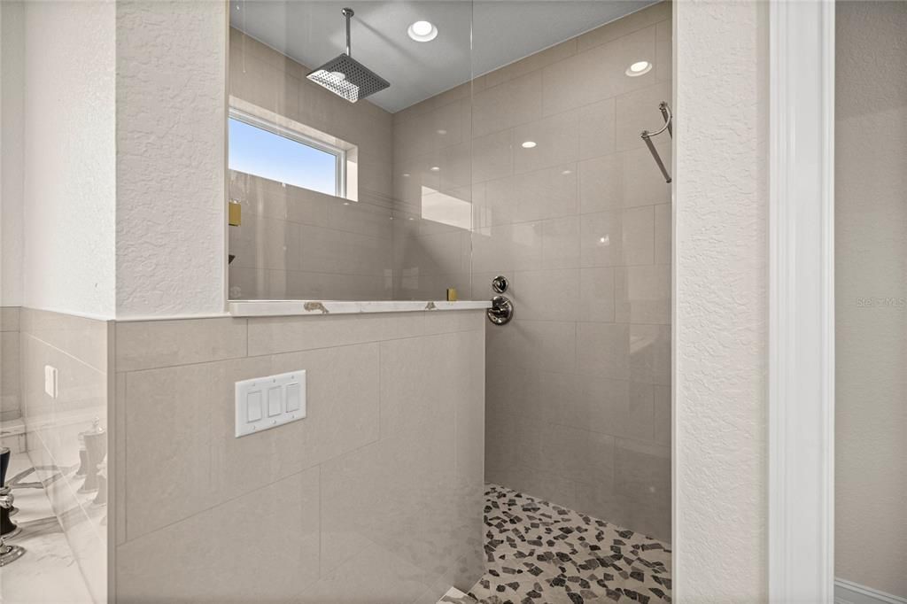 待售: $1,295,000 (4 贝兹, 4 浴室, 3254 平方英尺)