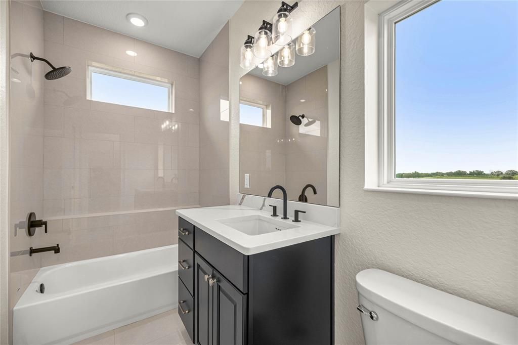 待售: $1,295,000 (4 贝兹, 4 浴室, 3254 平方英尺)