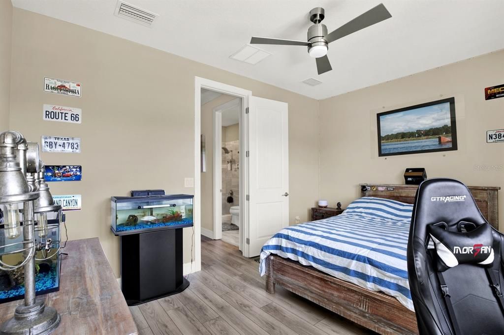 В аренду: $3,795 (3 спален, 2 ванн, 2188 Квадратных фут)