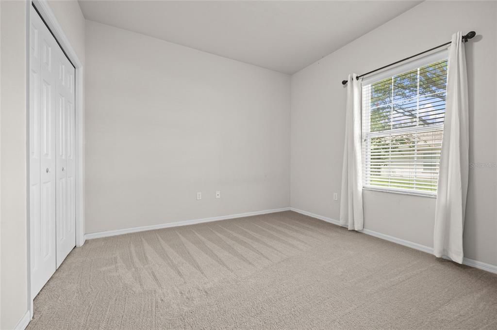 待售: $255,000 (2 贝兹, 2 浴室, 1207 平方英尺)