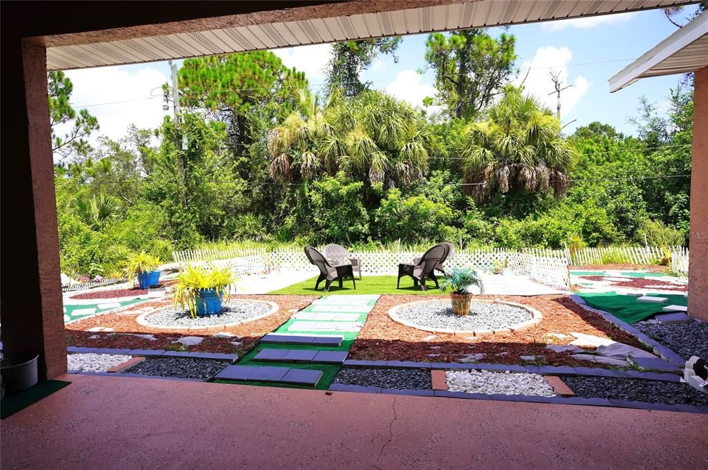 En Renta: $2,300 (3 camas, 2 baños, 2273 Pies cuadrados)