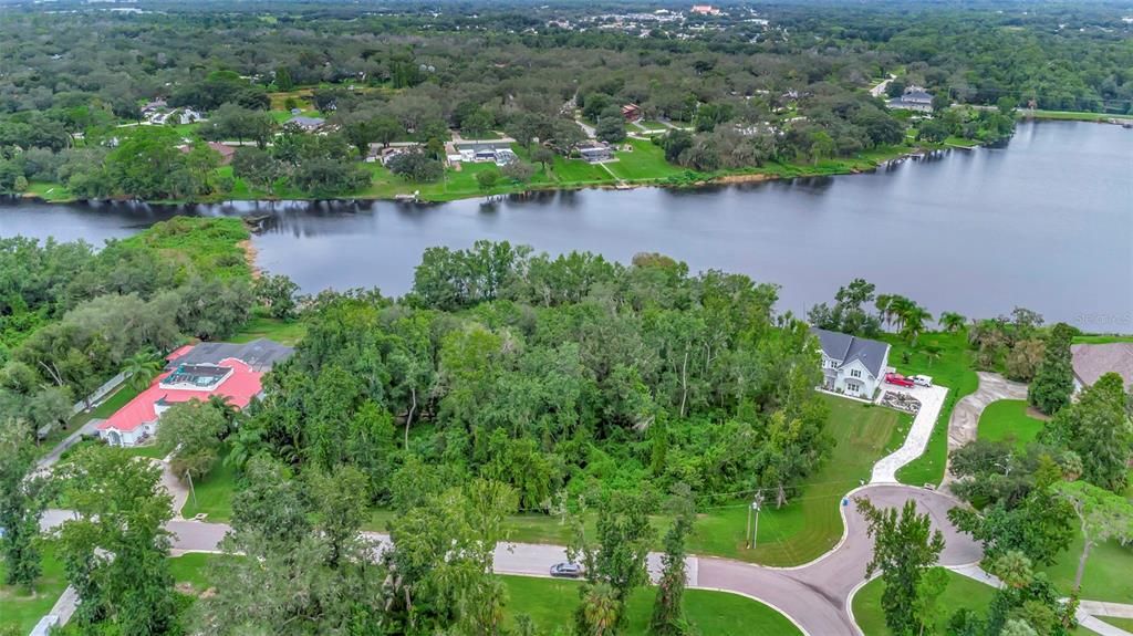 待售: $70,000 (1.82 acres)