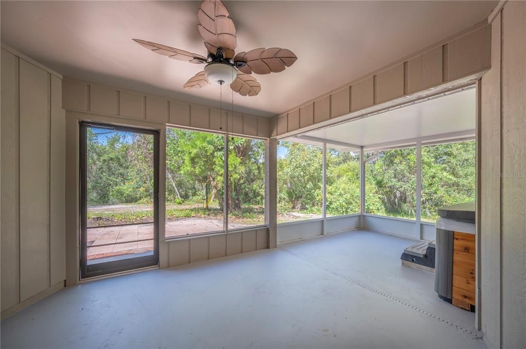 En Venta: $439,950 (5 camas, 3 baños, 2346 Pies cuadrados)