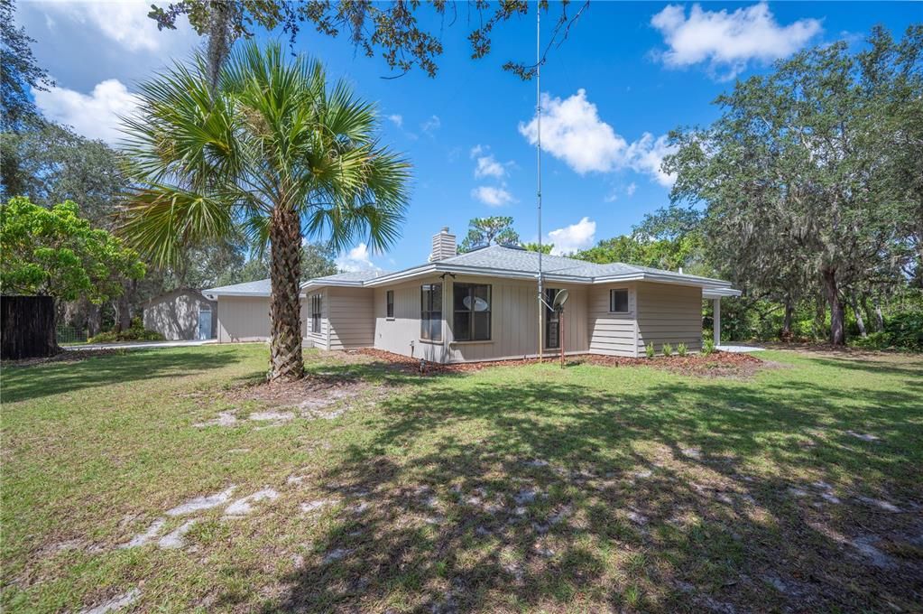 En Venta: $439,950 (5 camas, 3 baños, 2346 Pies cuadrados)