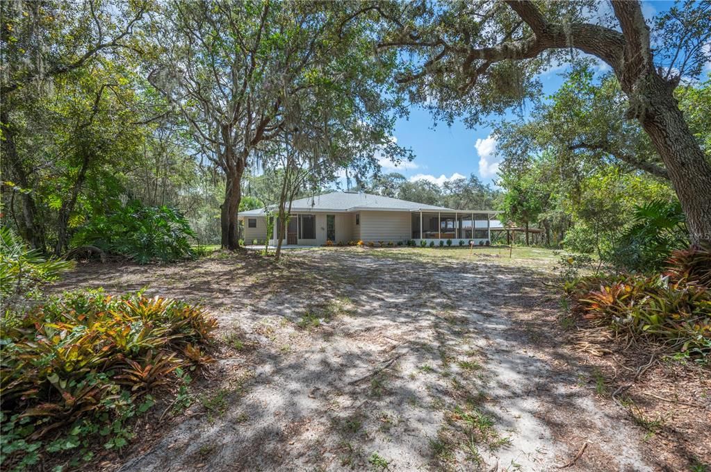 En Venta: $439,950 (5 camas, 3 baños, 2346 Pies cuadrados)