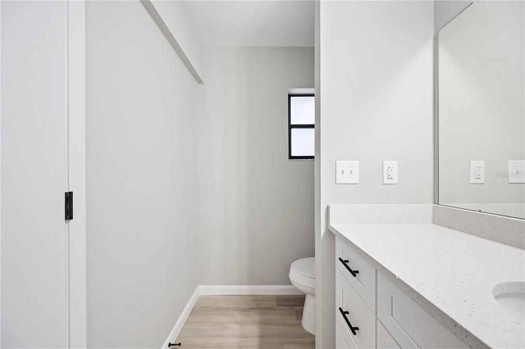 En Venta: $439,950 (5 camas, 3 baños, 2346 Pies cuadrados)