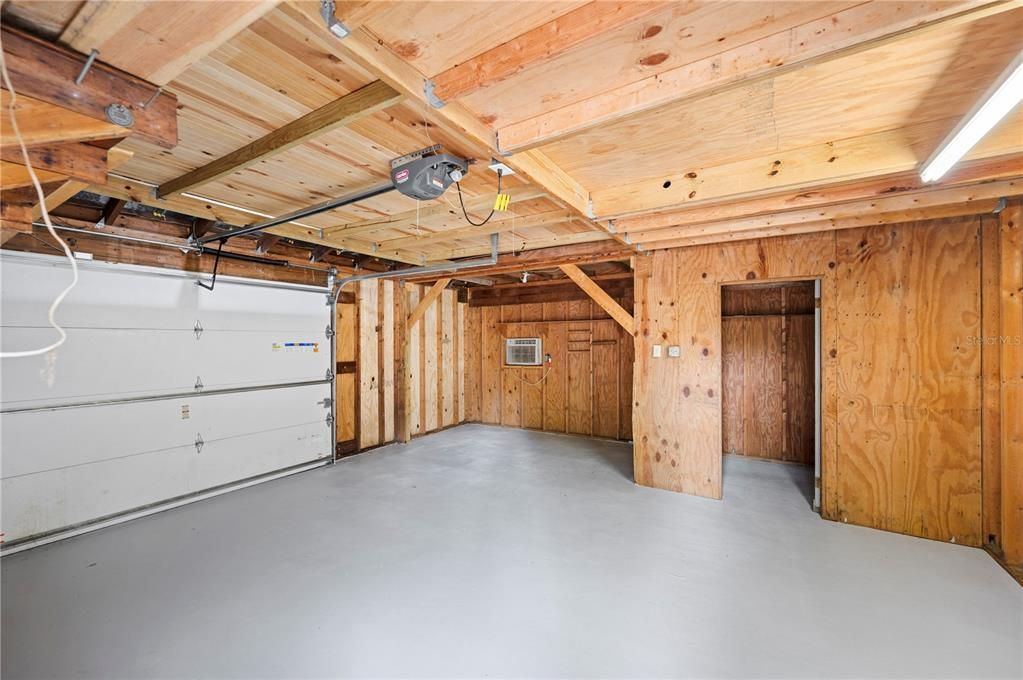 En Venta: $439,950 (5 camas, 3 baños, 2346 Pies cuadrados)