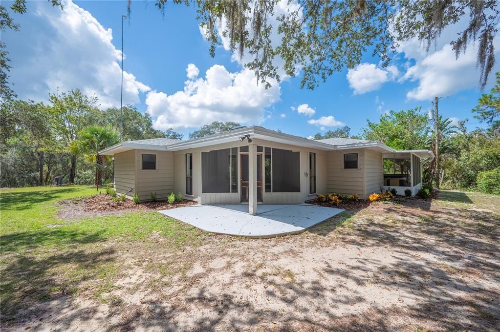 En Venta: $439,950 (5 camas, 3 baños, 2346 Pies cuadrados)