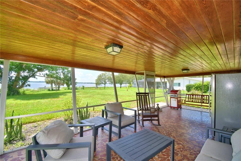 For Sale: $495,000 (3 beds, 2 baths, 1822 Square Feet)