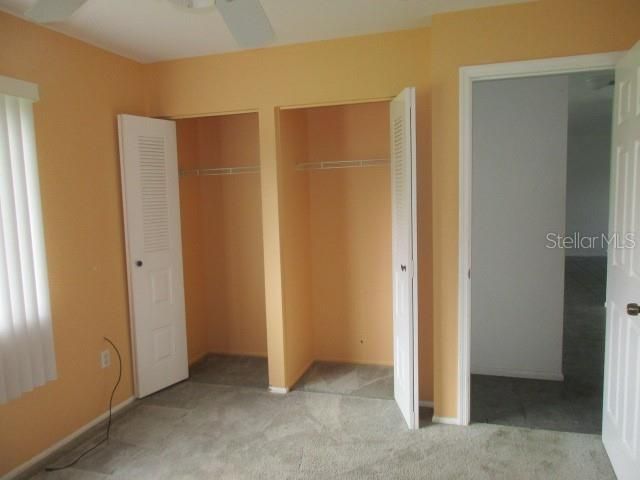 合同活跃: $140,000 (2 贝兹, 1 浴室, 888 平方英尺)