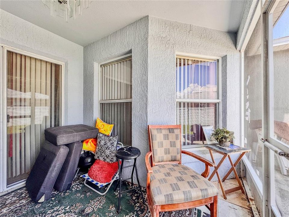 Active With Contract: $219,000 (4 beds, 2 baths, 1662 Square Feet)