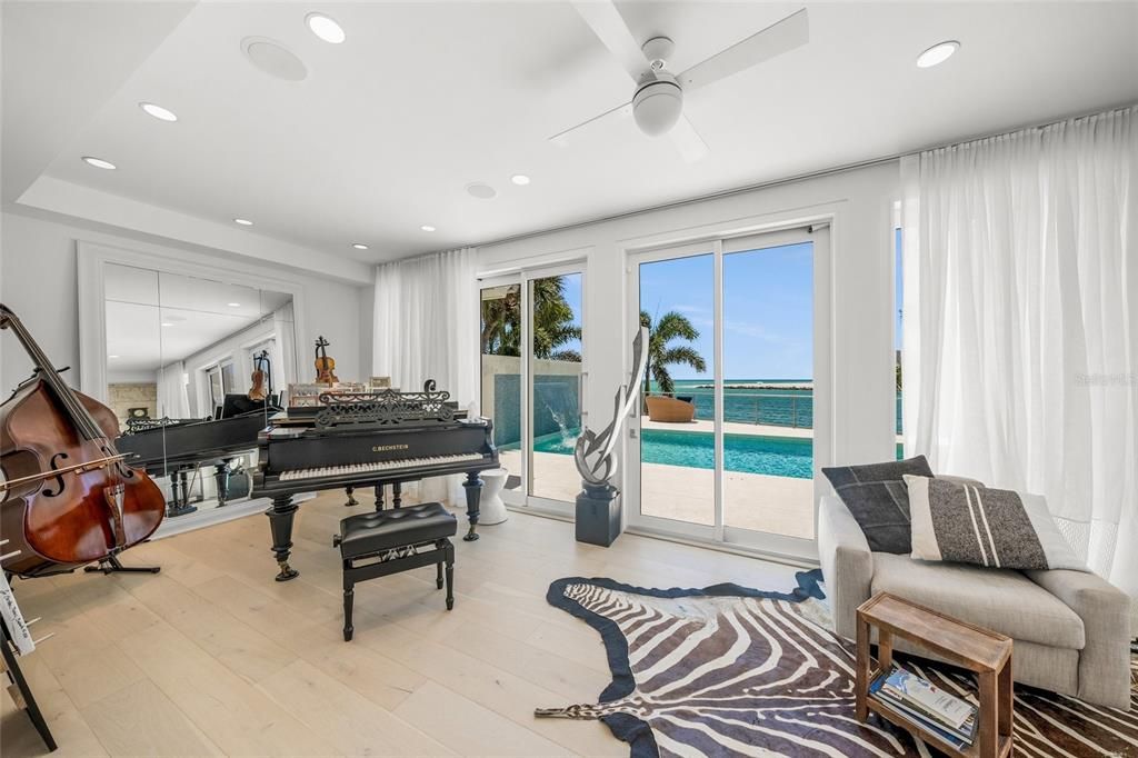 待售: $15,000,000 (5 贝兹, 6 浴室, 6862 平方英尺)