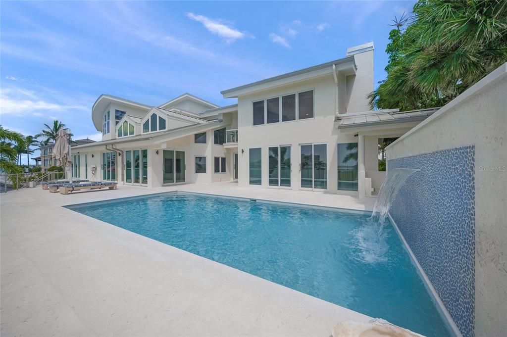 待售: $15,000,000 (5 贝兹, 6 浴室, 6862 平方英尺)