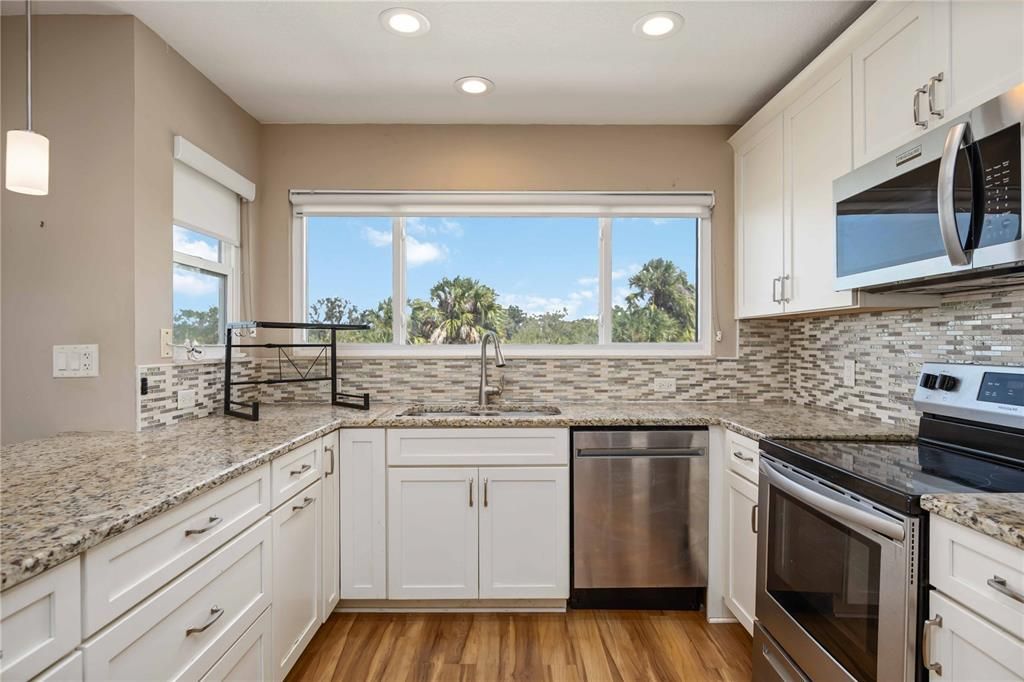 待售: $1,500,000 (5 贝兹, 3 浴室, 3636 平方英尺)