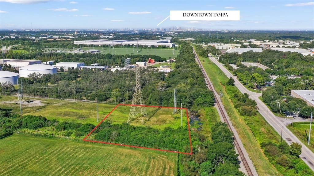 На продажу: $90,000 (1.50 acres)