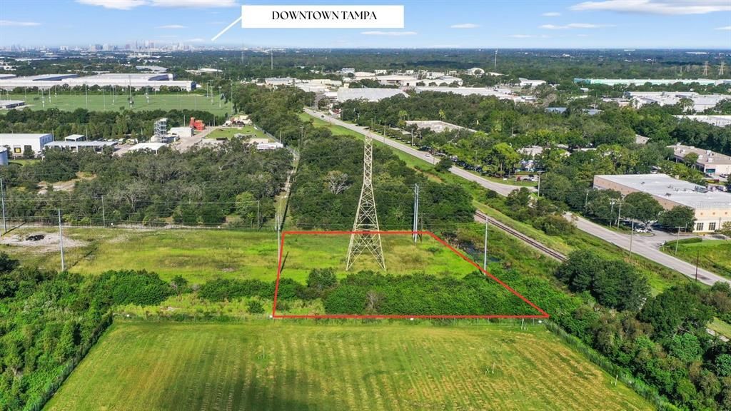 На продажу: $90,000 (1.50 acres)