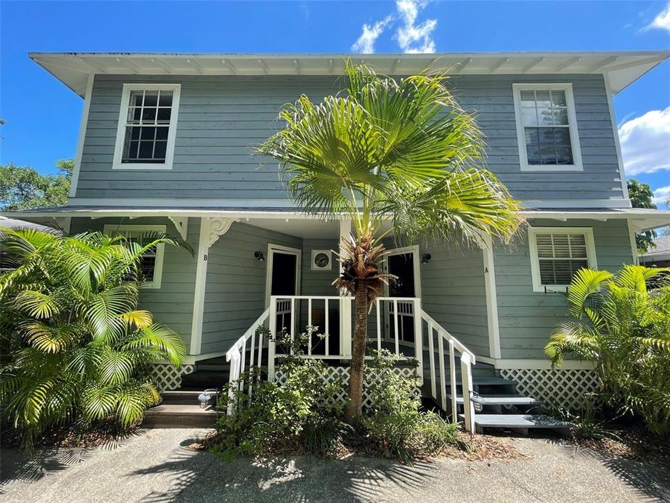 Recently Rented: $2,495 (2 beds, 1 baths, 1074 Square Feet)