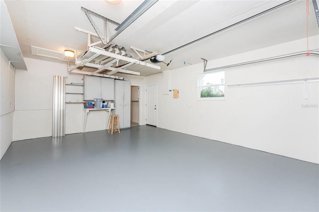 Под контрактом: $345,000 (3 спален, 2 ванн, 1336 Квадратных фут)