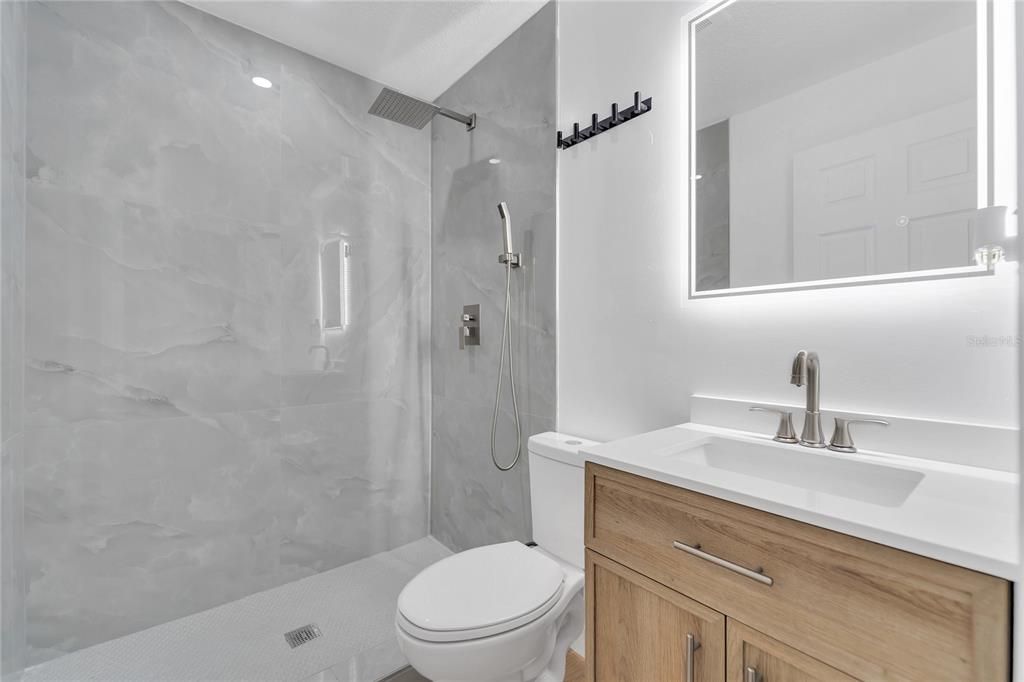 For Sale: $199,000 (3 beds, 2 baths, 1708 Square Feet)