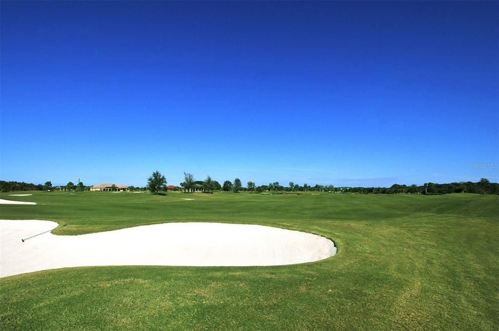 For Sale: $3,395,000 (4 beds, 4 baths, 6550 Square Feet)