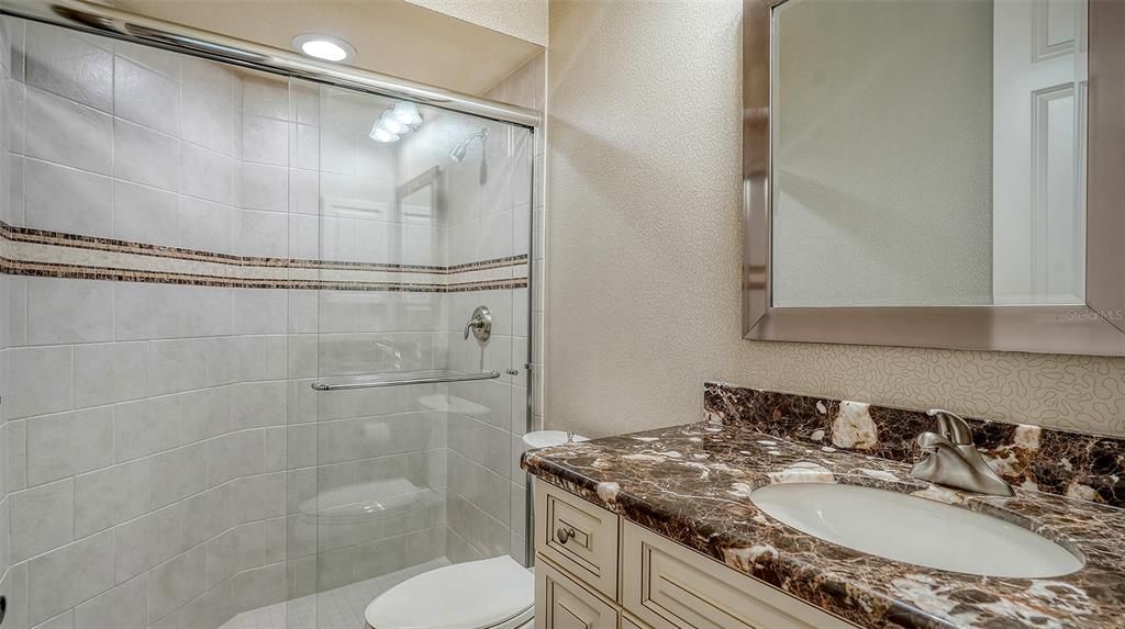 For Sale: $3,395,000 (4 beds, 4 baths, 6550 Square Feet)