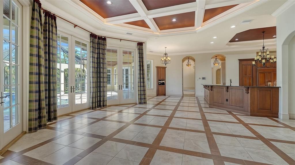 For Sale: $3,395,000 (4 beds, 4 baths, 6550 Square Feet)