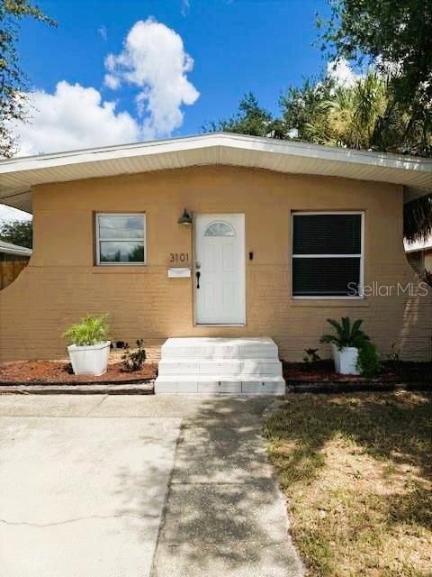 Недавно продано: $241,000 (2 спален, 1 ванн, 693 Квадратных фут)