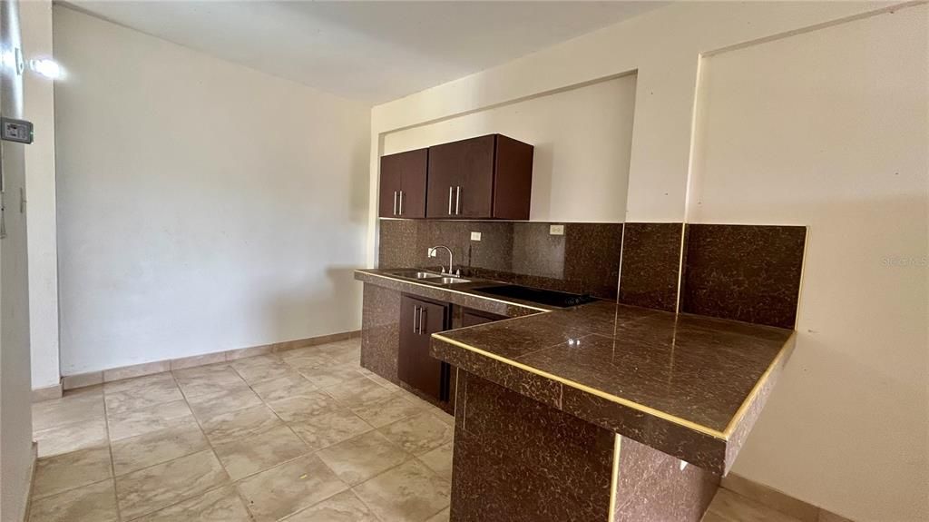 For Sale: $497,000 (4 beds, 0 baths, 1584 Square Feet)