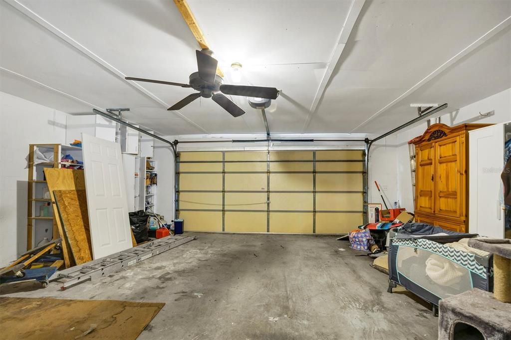 Active With Contract: $211,500 (3 beds, 2 baths, 1420 Square Feet)