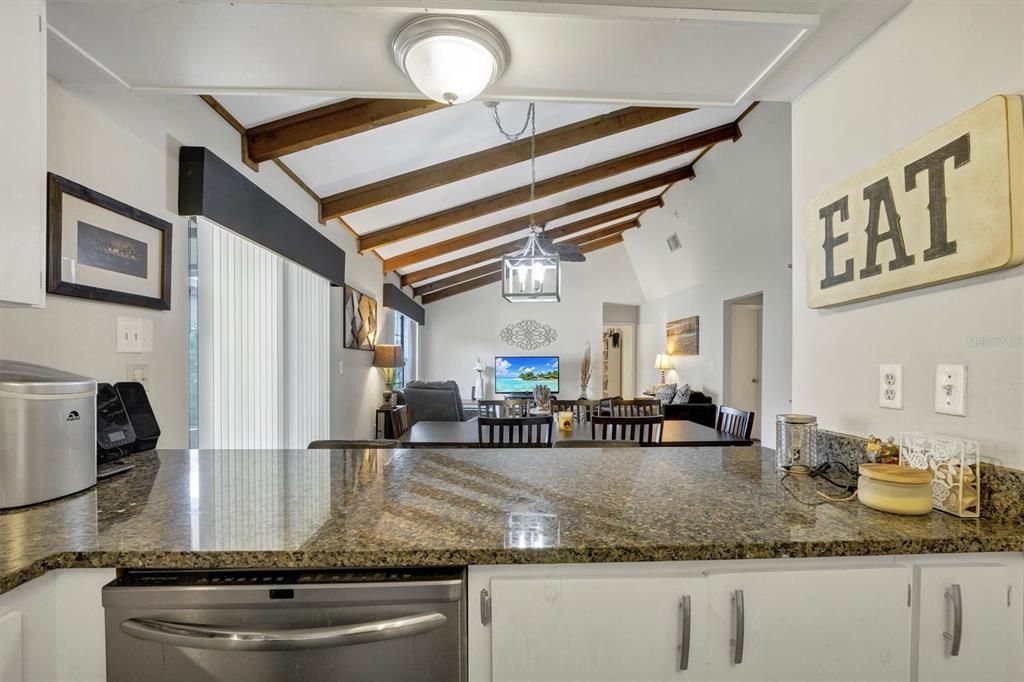 Active With Contract: $211,500 (3 beds, 2 baths, 1420 Square Feet)