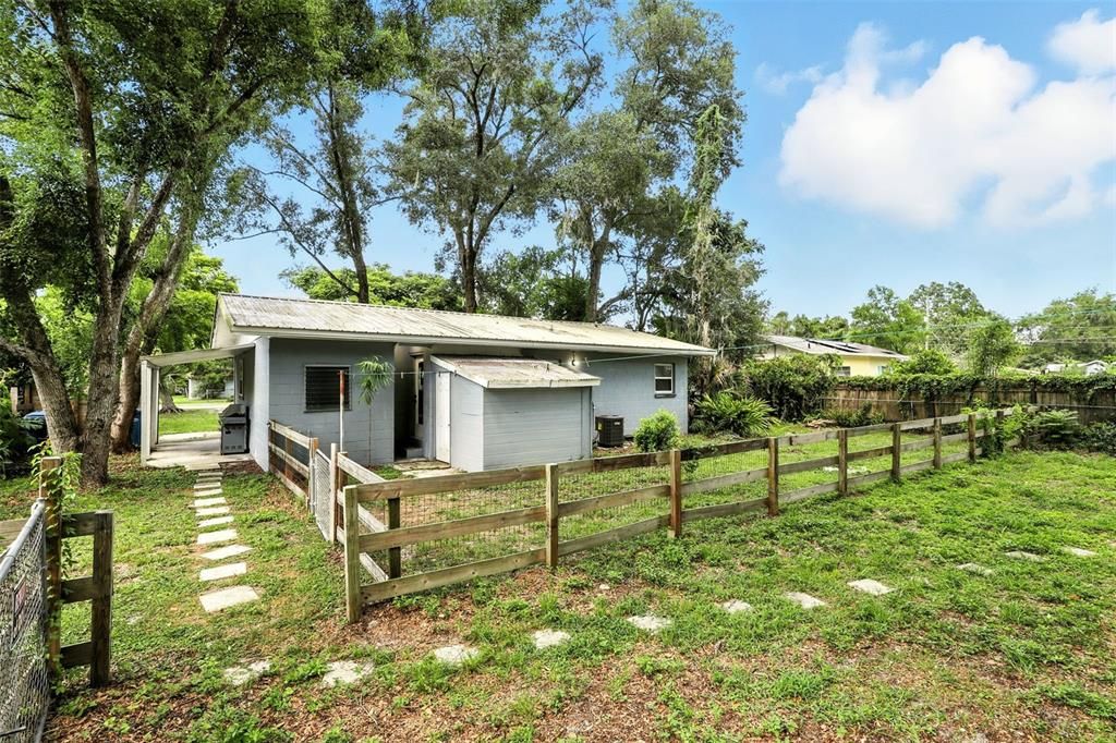 En Venta: $289,250 (3 camas, 0 baños, 1265 Pies cuadrados)