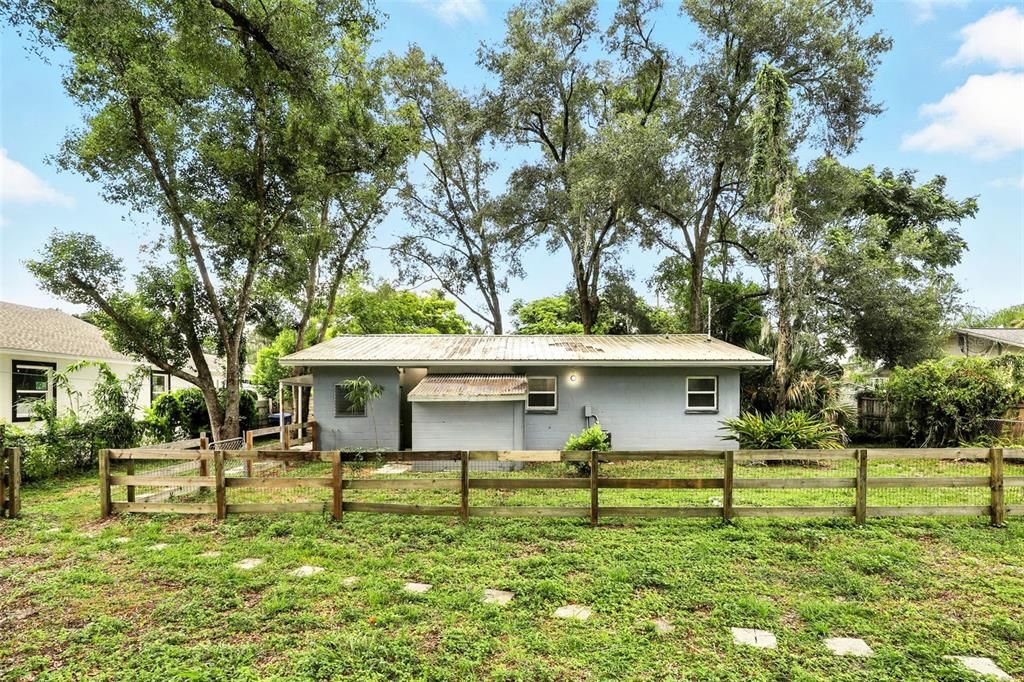 En Venta: $289,250 (3 camas, 0 baños, 1265 Pies cuadrados)