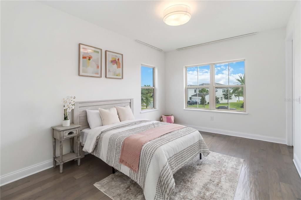 En Venta: $1,425,000 (5 camas, 4 baños, 4178 Pies cuadrados)