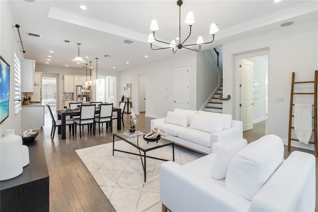 En Venta: $1,425,000 (5 camas, 4 baños, 4178 Pies cuadrados)