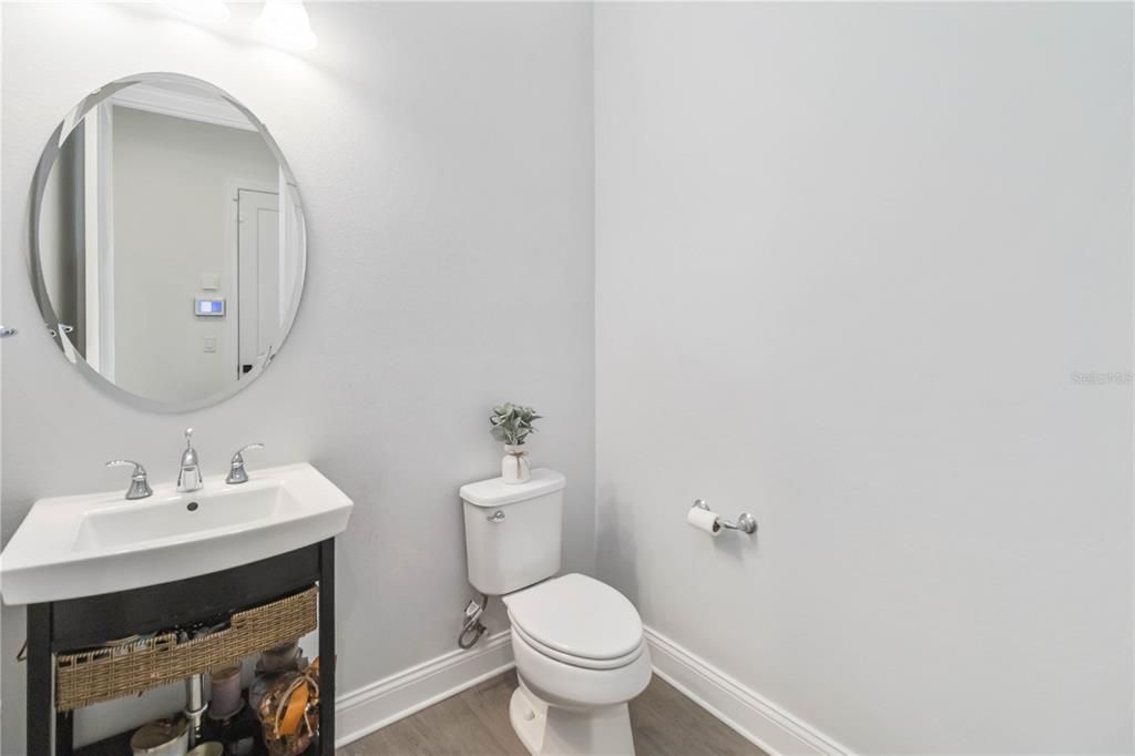 En Venta: $1,425,000 (5 camas, 4 baños, 4178 Pies cuadrados)