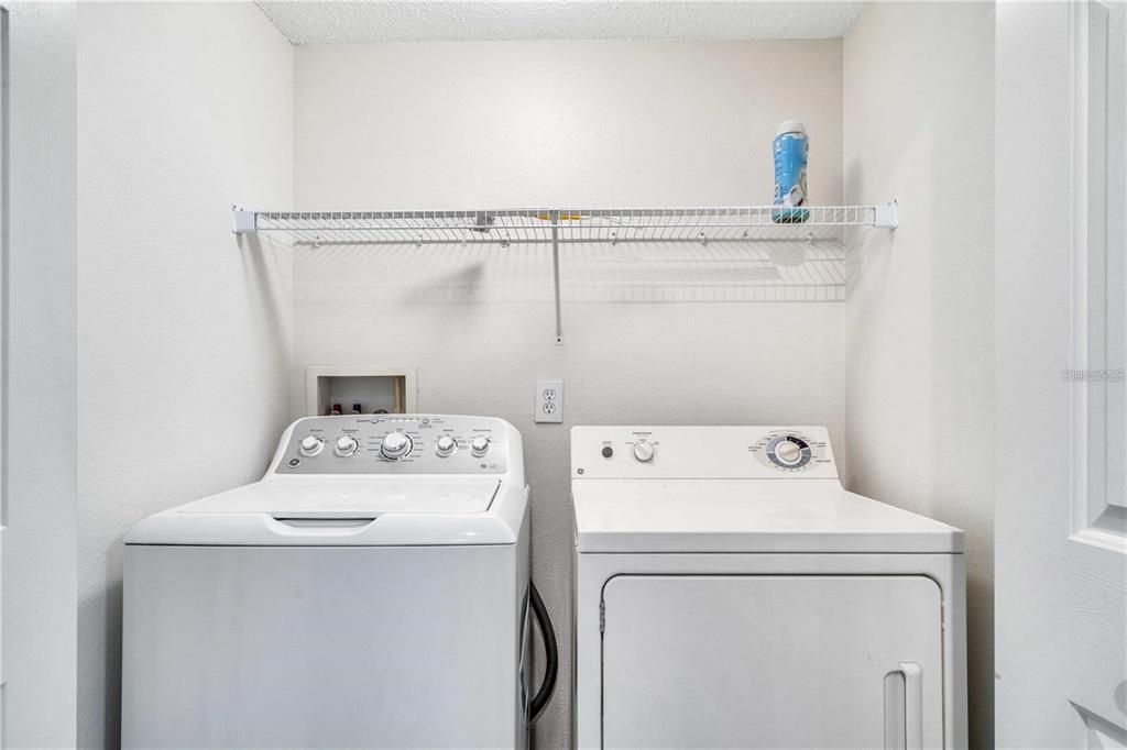 Под контрактом: $2,100 (3 спален, 2 ванн, 1530 Квадратных фут)