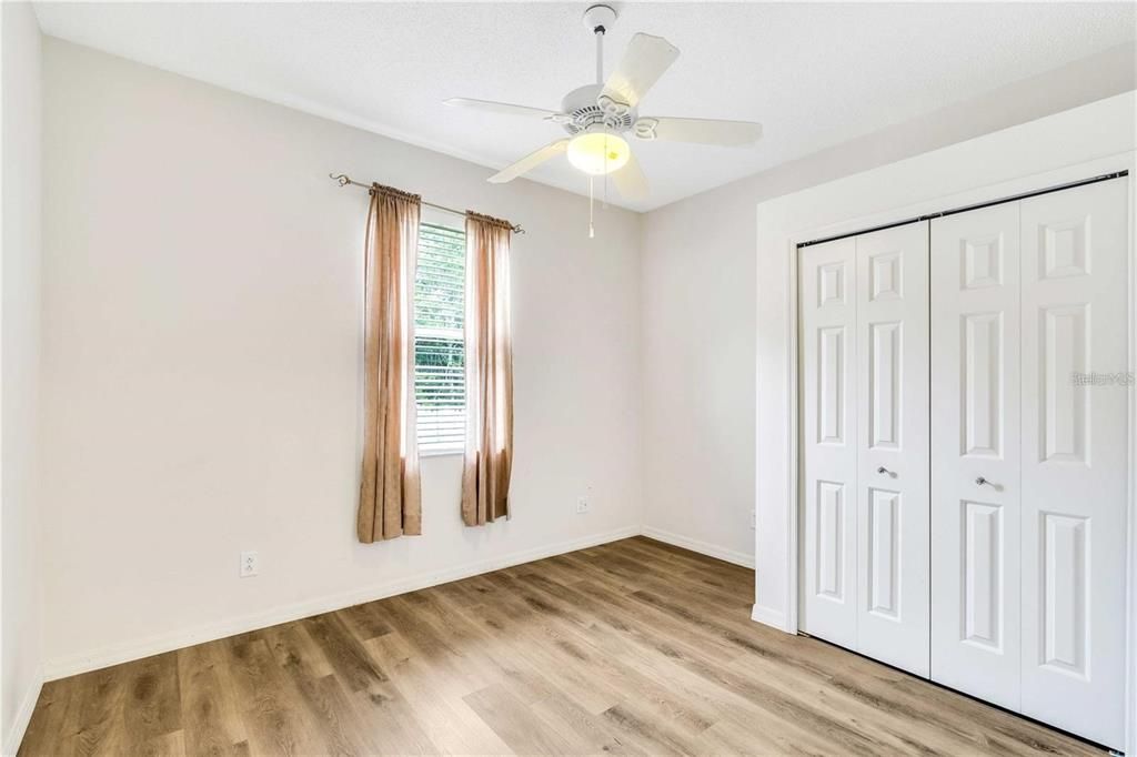 Под контрактом: $2,100 (3 спален, 2 ванн, 1530 Квадратных фут)