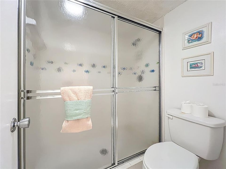 Active With Contract: $99,000 (2 beds, 2 baths, 1178 Square Feet)