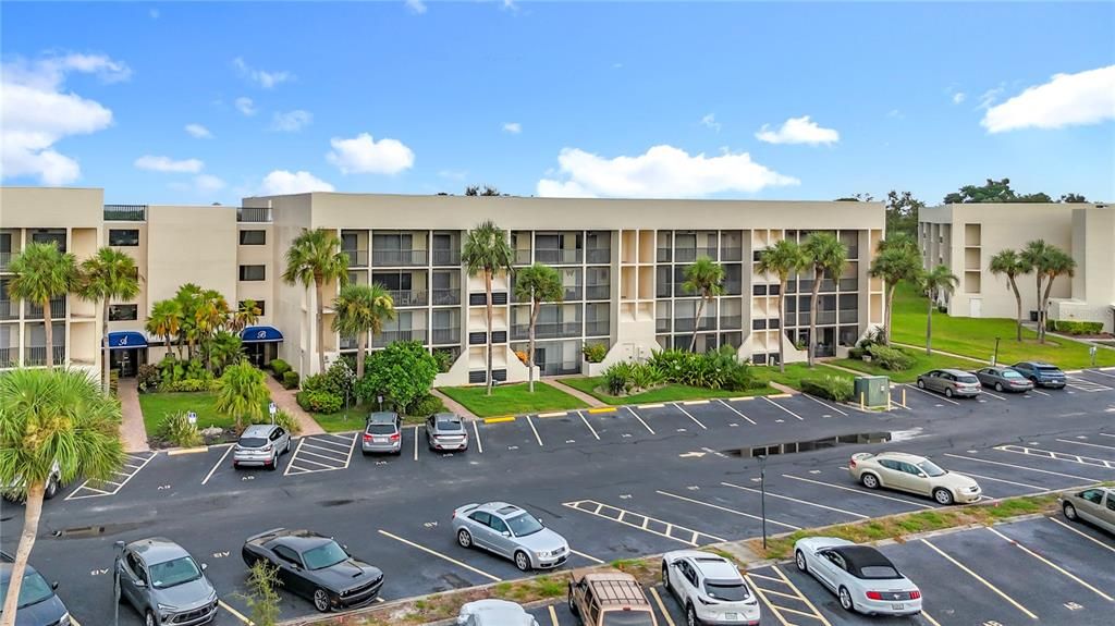 Active With Contract: $99,000 (2 beds, 2 baths, 1178 Square Feet)