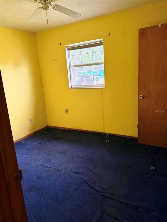 Active With Contract: $125,000 (3 beds, 1 baths, 960 Square Feet)